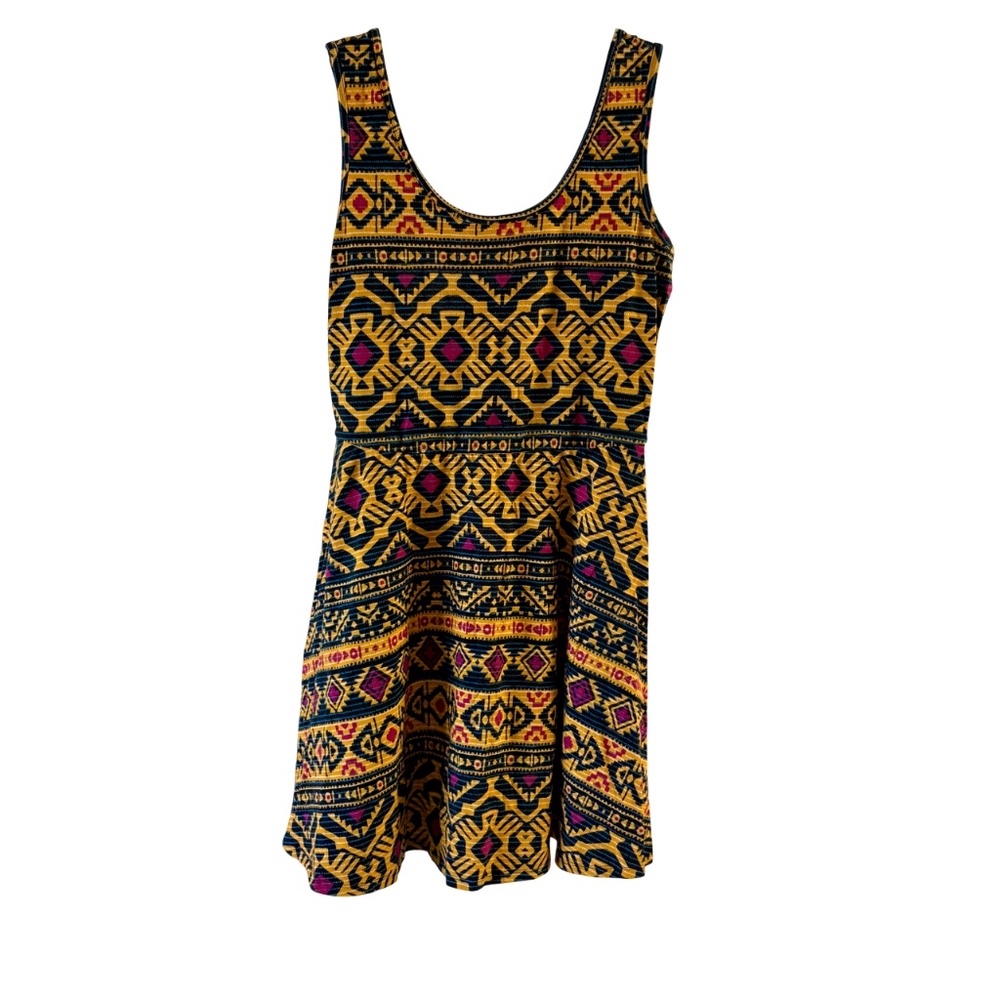 Boho Tribal Print Fit & Flare Dress (Large) – Back Key Hole